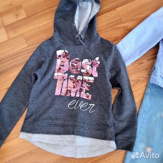 Одежда для девочки пакетом 122-128