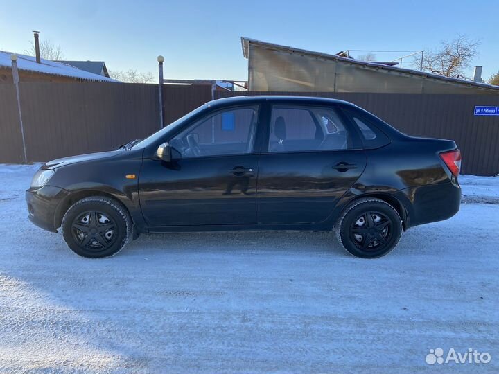 LADA Granta 1.6 МТ, 2012, 235 000 км