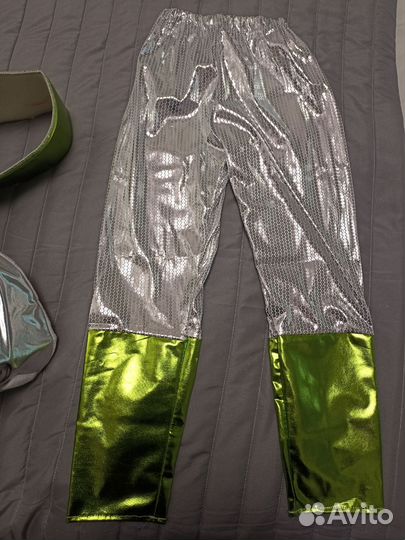 Новогодний костюм инопланитянин