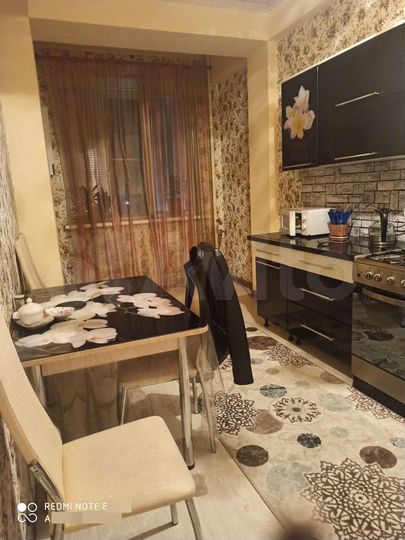 2-к. квартира, 65 м², 2/9 эт.