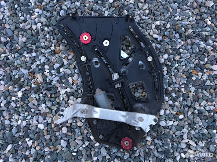 Стеклоподъемник задний правый для Mercedes W215