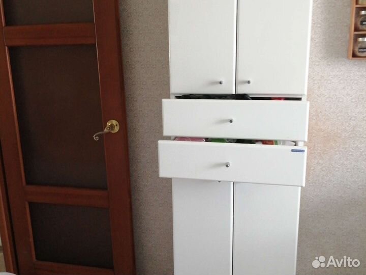 Шкафчик для ванной