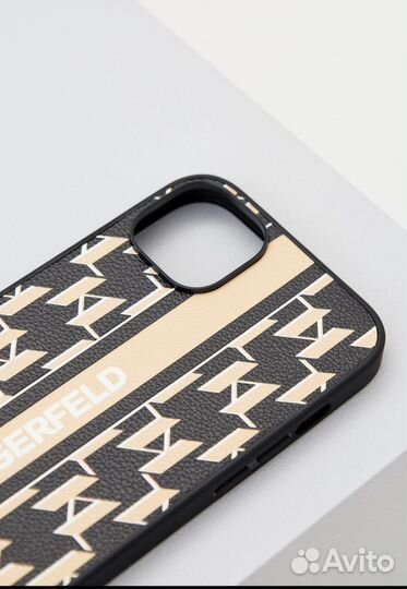 Чехол на iPhone 14