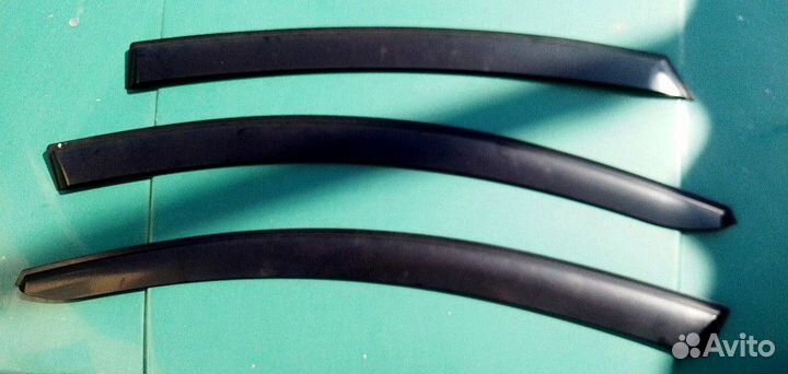 Дефлекторы на Nissan Almera (G15)