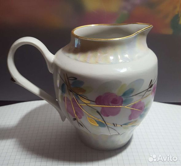 Редкий молочник дулево