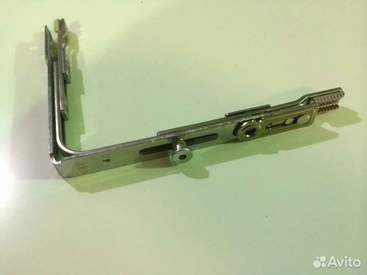 Ремонт окон, фурнитура hoppe RAL3461