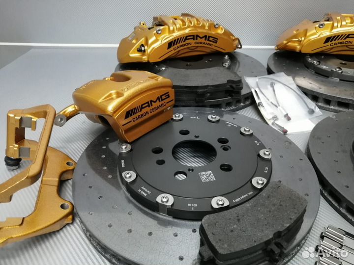 Карбон-керамические тормоза Mercedes-Benz W213