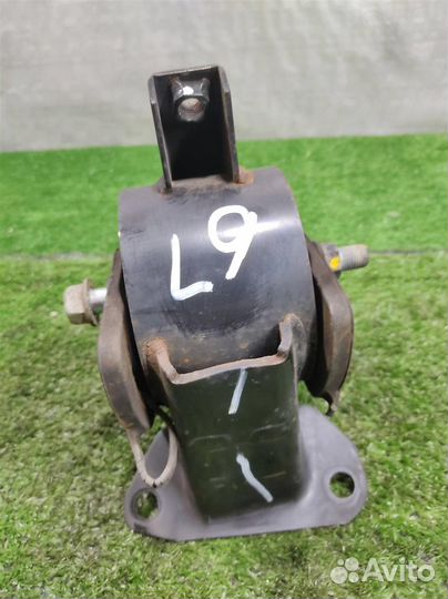 Опора (подушка) двигателя левая Ssangyong Actyon