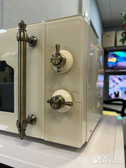 Микроволновая печь новая