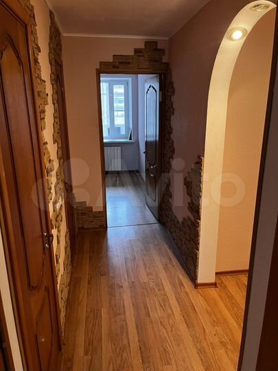 3-к. квартира, 81 м², 2/9 эт.