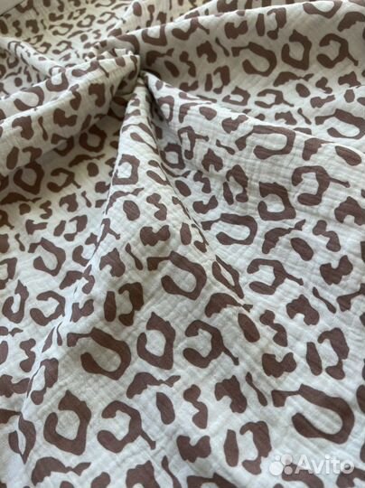 Муслин 2х слойный пудровые пятна на белом