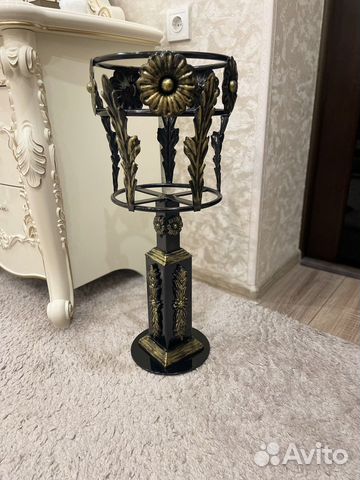 Кованная цветочница