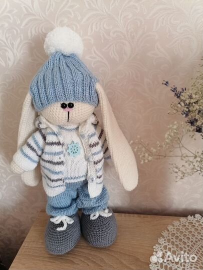 Игрушка вязаная Заяц-Тильда