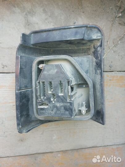 Фара задняя правая Volkswagen Passat B3 универсал