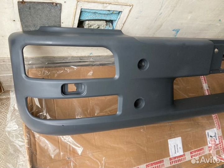 Бампер передний Man Tgl D0834 LFL40/41/42 2005