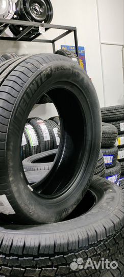 Delinte DS2 215/55 R16 97W