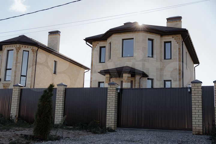 Коттедж 127 м² на участке 6 сот.