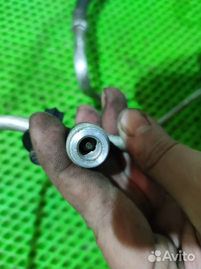 Трубка кондиционера Nissan Ниссан note E11 06-09