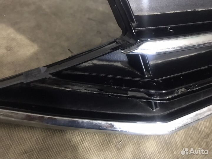 Решётка радиатора Volkswagen Tiguan