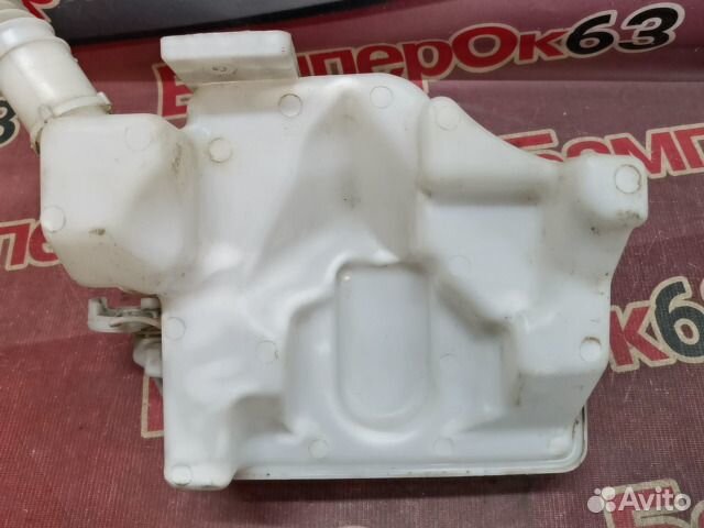 Бачок омывателя Volkswagen Polo