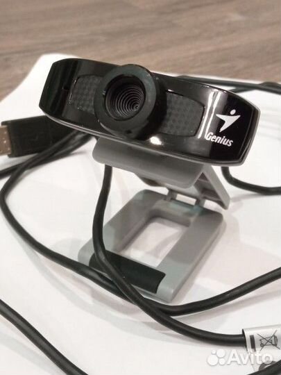 Веб-камера Genius FaceCam 320