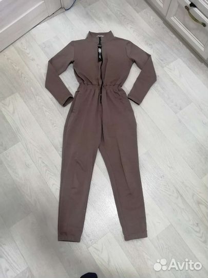 Комбинезон женский 42
