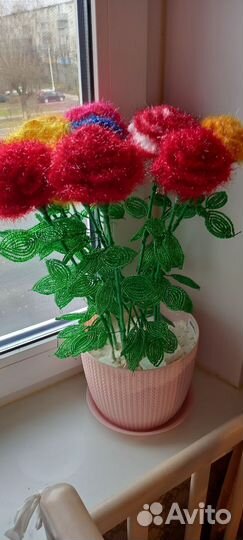 Цветы из пряжки