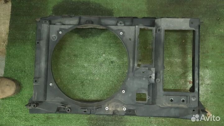 Корпус радиаторов охлаждения Пежо 308