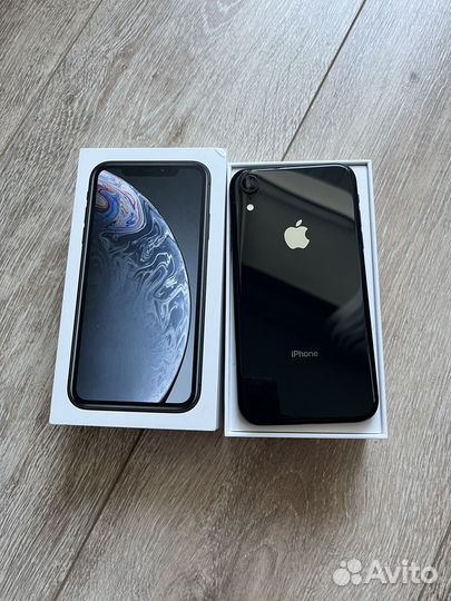 iPhone Xr, 64 ГБ