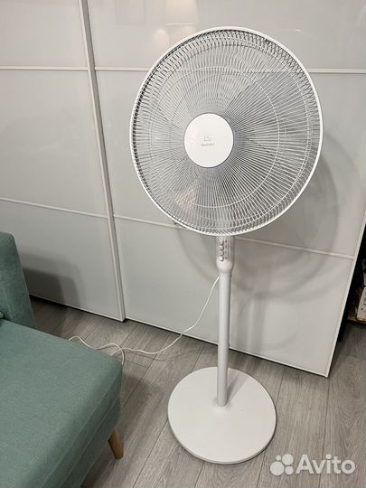 Вентилятор напольный Electrolux EFF-1006