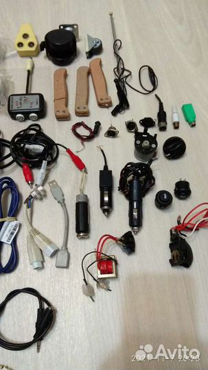 Зарядки для телефона