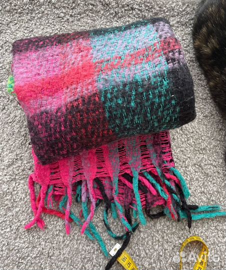 Шарфы и палантины