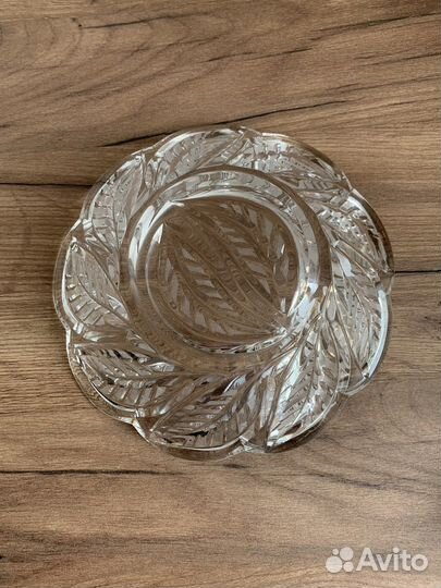 Хрустальная ваза