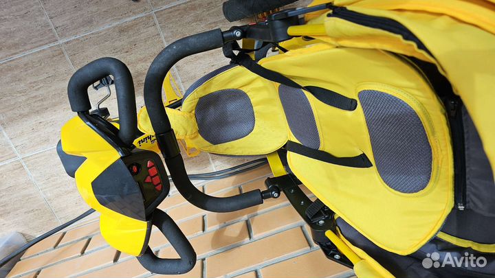 Коляска, трёхколёсный велосипед