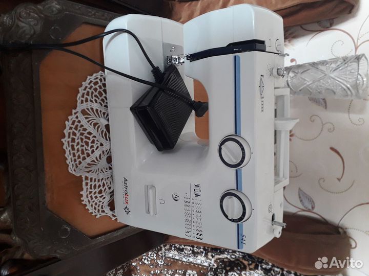 Швейная машина AstraLux