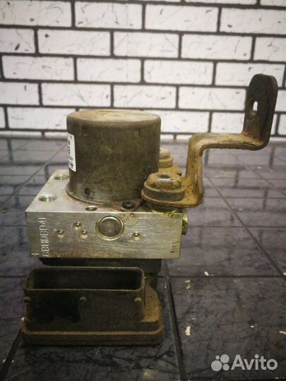 Блок абс (Насос) Ssangyong Actyon New D20DTF 2011