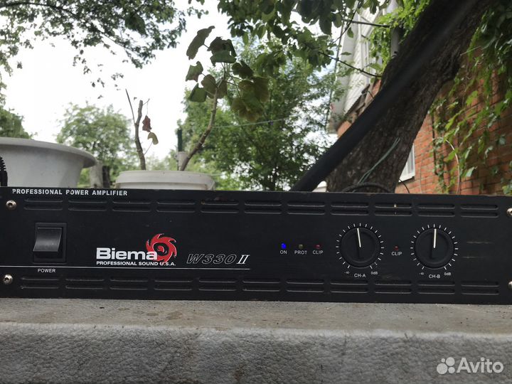 Акустические колонки, усилитель, микшер, стойки