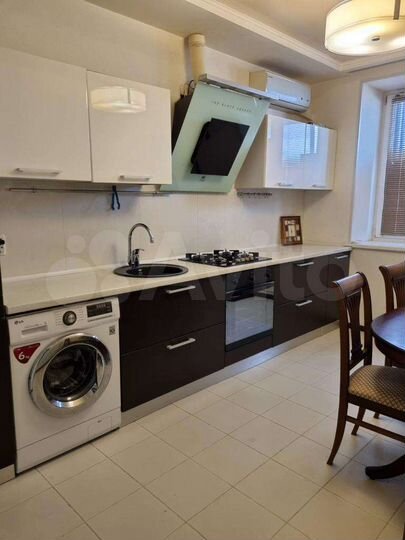 2-к. квартира, 66,8 м², 10/10 эт.