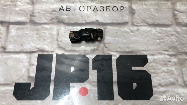 Карданчик рулевой колонки передний Infiniti Fx50