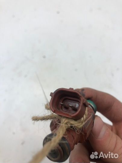 Форсунка топливная Nissan Sunny FB15 QG15DE 2002