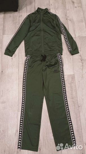 Спортивный костюм