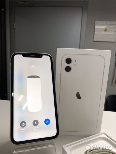 iPhone 11 128gb белый идеал
