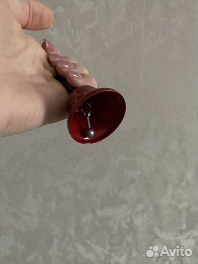 Колокольчик ring for wine