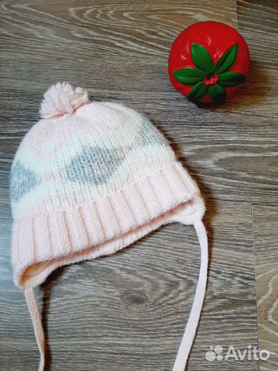 Шапочка зимняя на девочку