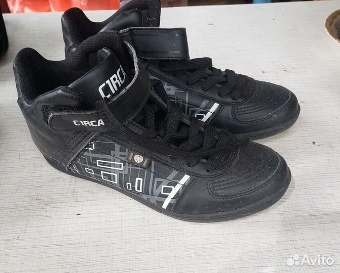 Обувь женская 36 размер