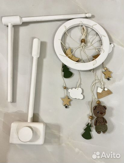 Мобиль на кроватку деревянный