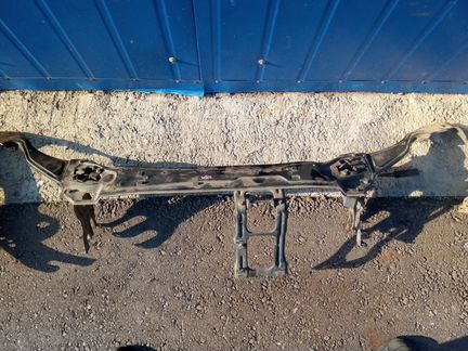 Панель передняя для Мерседес W203 в сборе