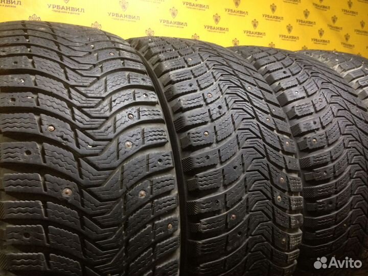 Michelin X-Ice North XIN3 215/55 R16 97T