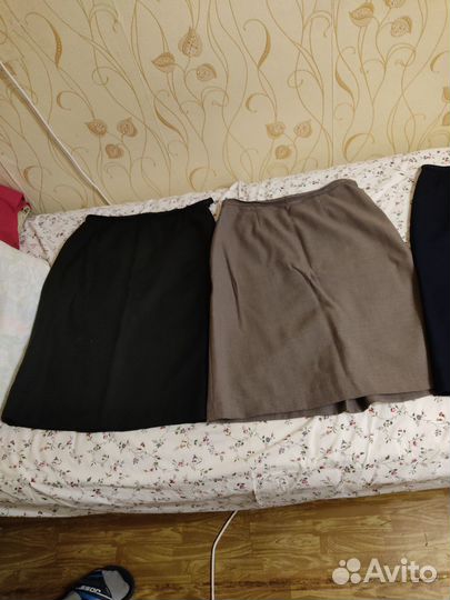 Вещи пакетом отдам бесплатно