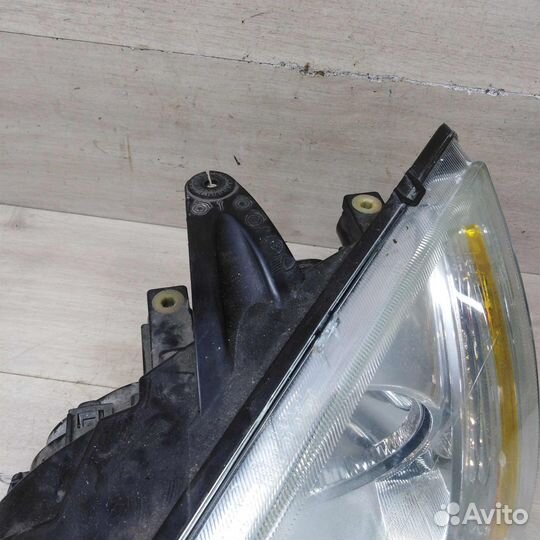 Фара передняя левая Ford Focus 2 дорестайлинг
